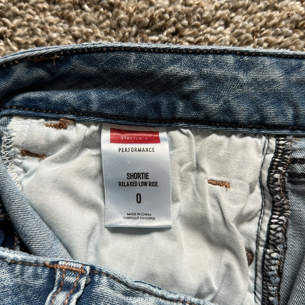 Express Distressed Jean Shorts - Picture 4 of 5